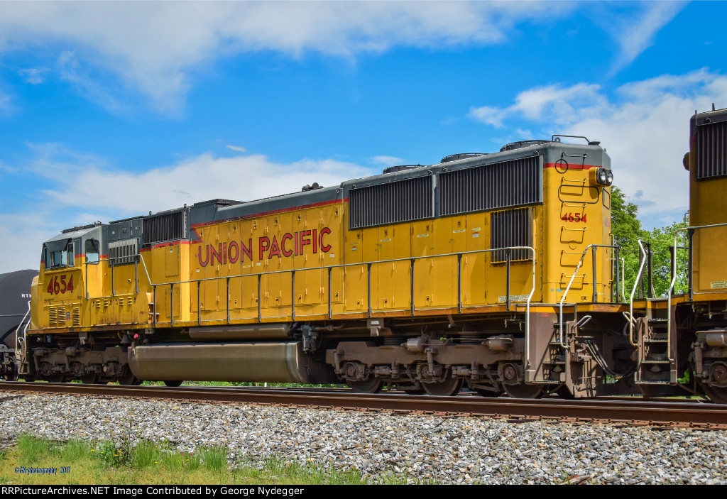 UP 4654